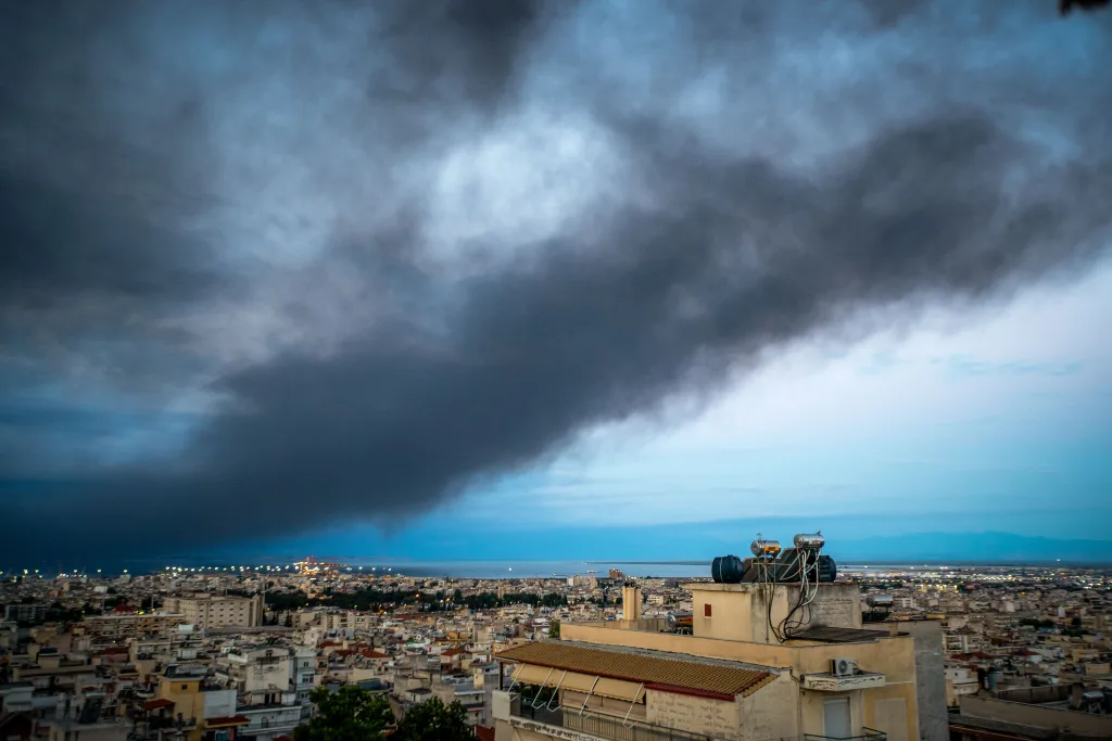 τοξικο νεφος