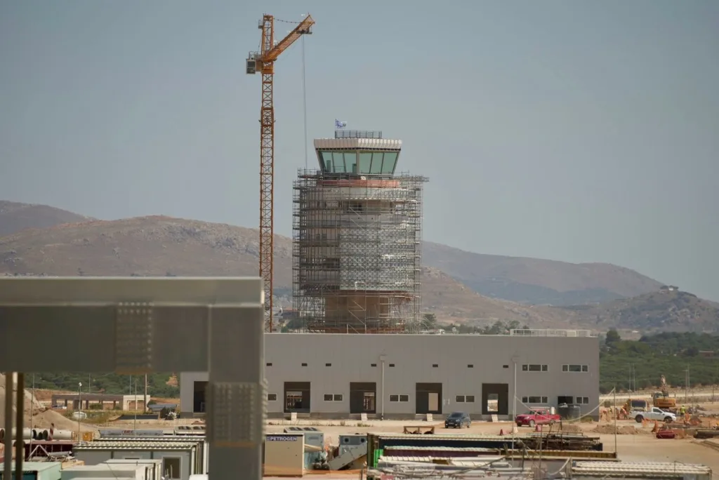 Αεροδρόμιο Ηρακλείου: Το 2028 οι πρώτες πτήσεις-Υπογράφηκε η σύμβαση των συστημάτων αεροναυτιλίας 3 5283950