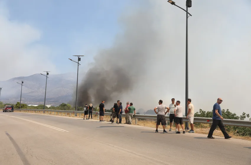  Κεφαλονιά: Χωρίς ρεύμα και νερό πυρόπληκτες περιοχές 