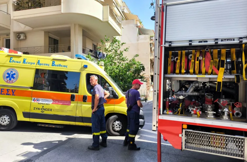  Τραγωδία στο Νέο Κόσμο: Ανασύρθηκε απανθρακωμένη σορός μετά από φωτιά σε διαμέρισμα