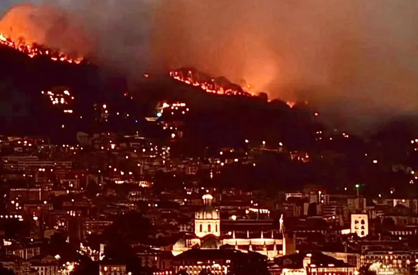  Ιταλία: Μεγάλη φωτιά στα περίχωρα του Κόμο – Εκκενώσεις κτηρίων