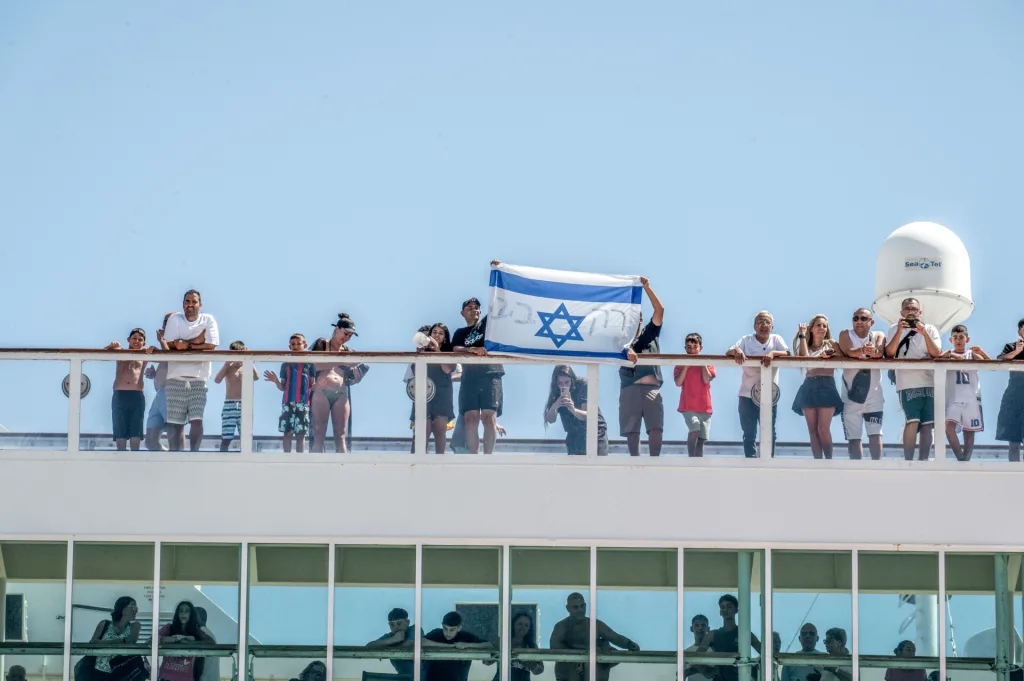 Israilinoi touristes