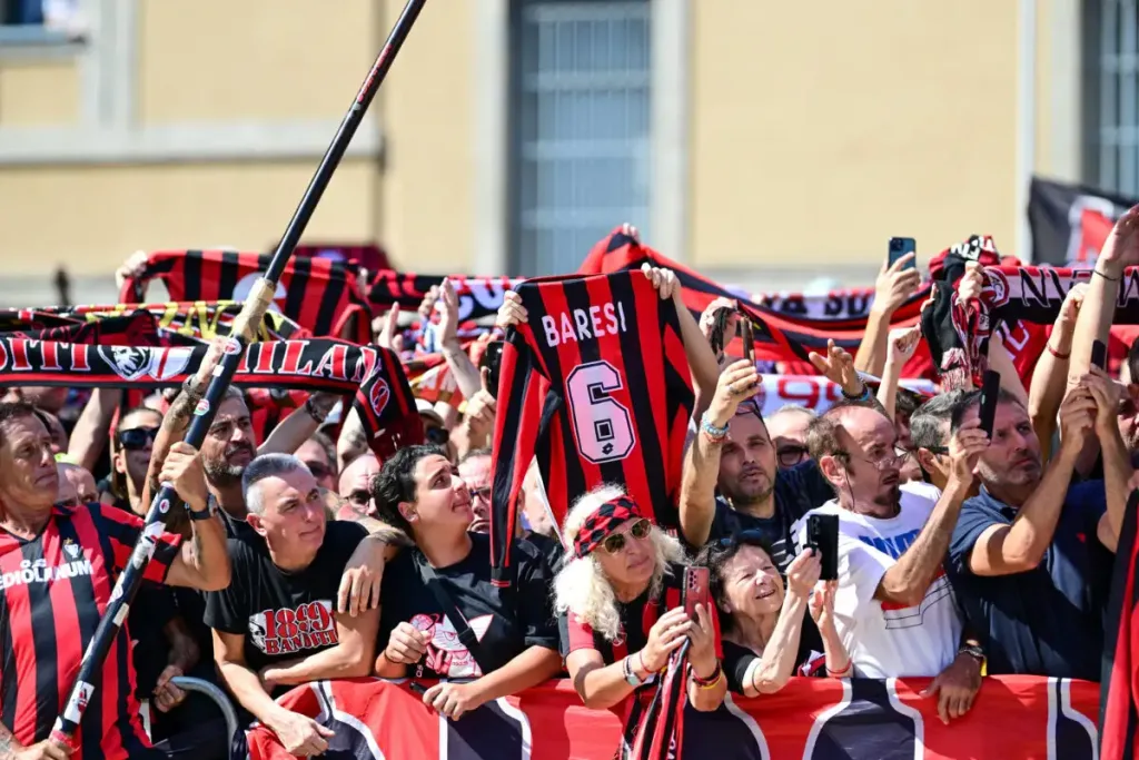 MILAN KIDEIA MPAREZI