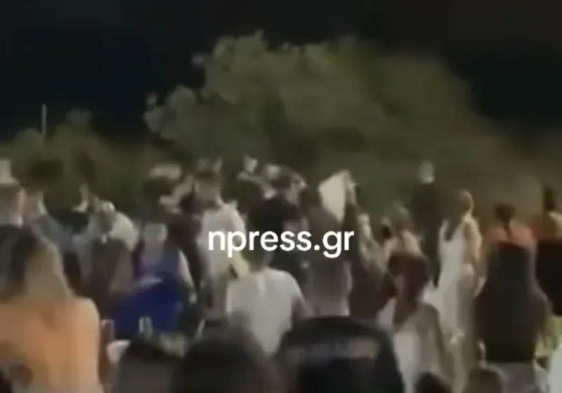  Χαμός σε πανηγύρι στο Αντίρριο- Εκτοξεύθηκαν τραπέζια και καρέκλες (vid)