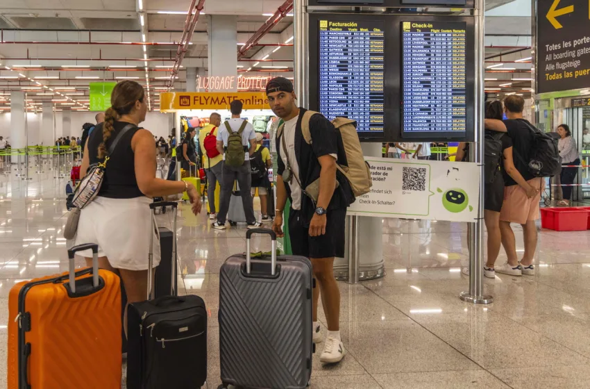  Κλιμακώνεται η κόντρα Σάντσεθ-Μελόνι με συνοριακούς ελέγχους εκατέρωθεν