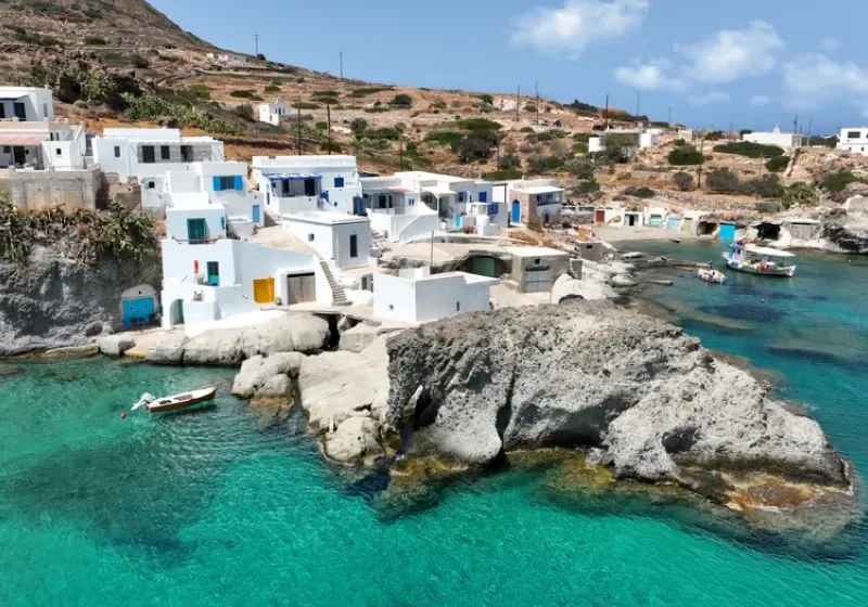  Κίμωλος: Νεκρός 17χρονος από ηλεκτροπληξία- Είχε βλάβη ο θερμοσίφωνας