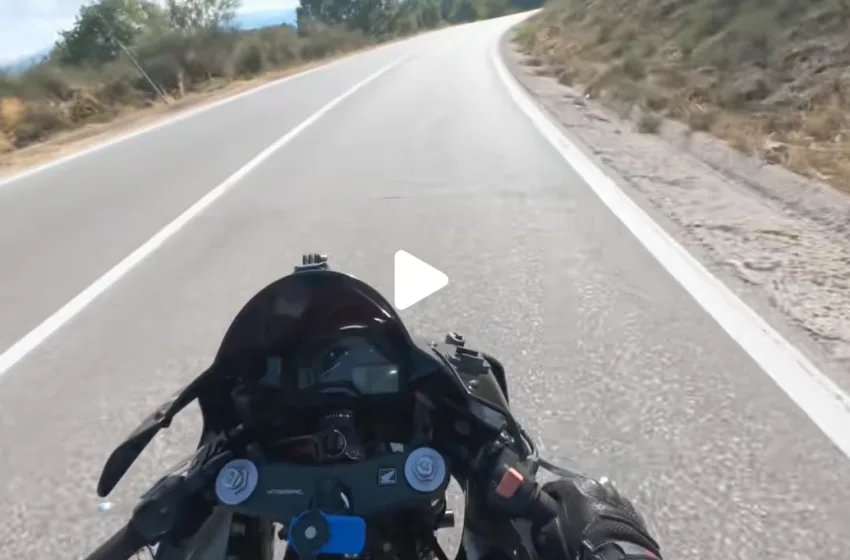  Σοκαριστικό βίντεο: Οδηγός μοτοσυκλέτας αποφεύγει βυτιοφόρο που έχει βγει στο αντίθετο ρεύμα για προσπέραση