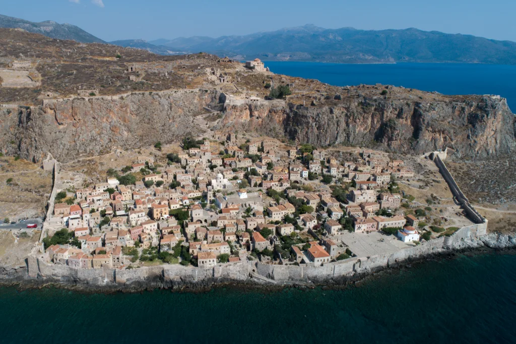 Τα βυζαντινά και τα μεταβυζαντινά μνημεία συγκινούν ταξιδιώτες, που έρχονται στη χώρα μας 6 monembasia