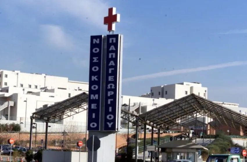  Στο “Παπαγεωργίου” οδηγός μηχανής μετά από τροχαίο στη Χαλκιδική