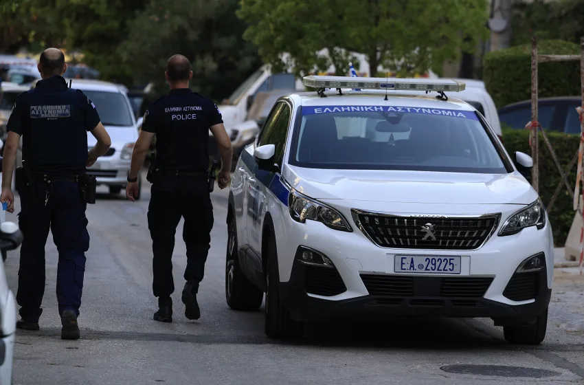 Λευκάδα: Ανθρωποκυνηγητό για τον εντολέα πίσω από τη βόμβα σε βίλα επιχειρηματία-Νέα Λο στοιχεία