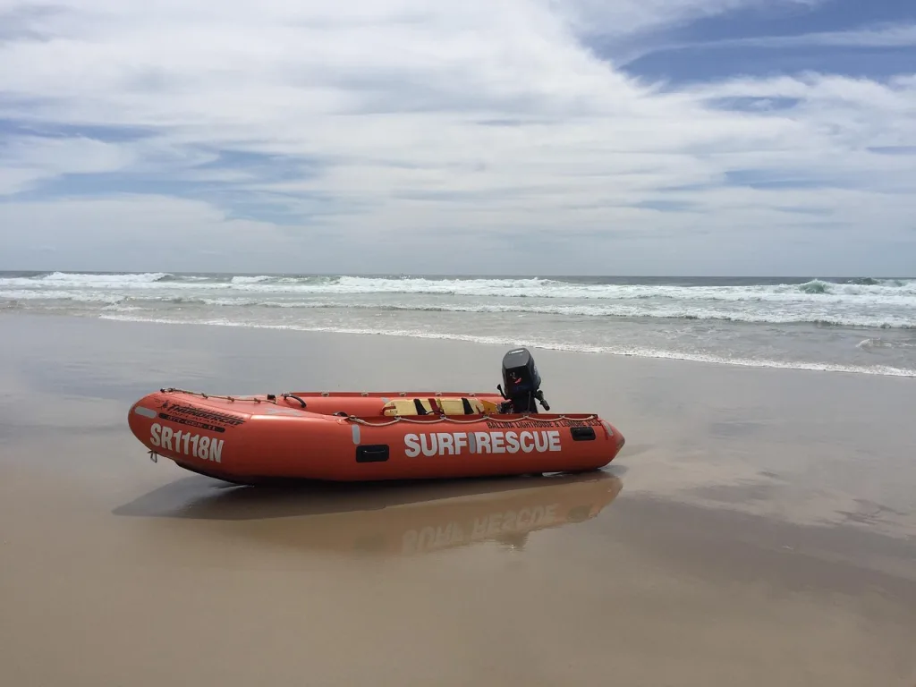 rescue boat 1912857 1280