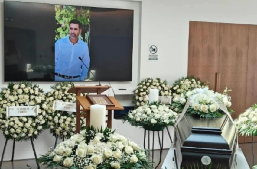  Στη Ριτσώνα το τελευταίο αντίο στον πιλότο Αριστοτέλη Δαμίγο που σκοτώθηκε στην Ψάθα