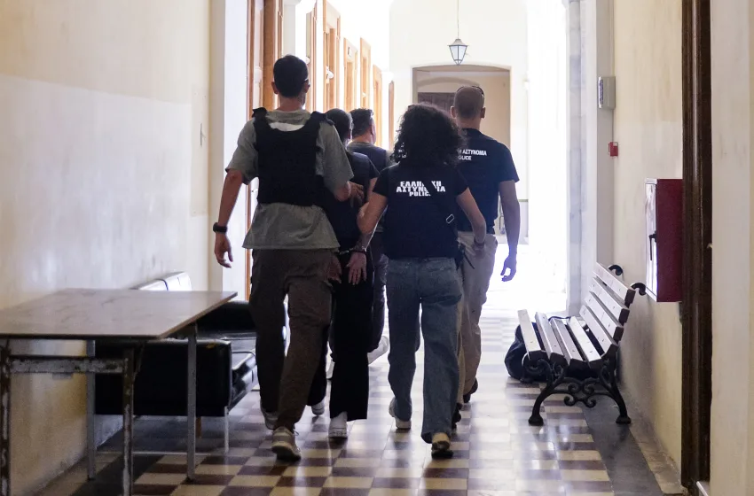  Σύρος: Νέα ντοκουμέντα στο φως για το φονικό της 41χρονης διασώστριας στη Σύρο – Τι κατέγραψε η κάμερα