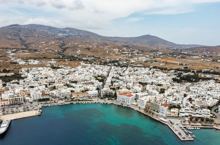  Τήνος: Το μελτέμι έφτασε τα 104 χλμ/ώρα- Εντυπωσιακή δορυφορική εικόνα