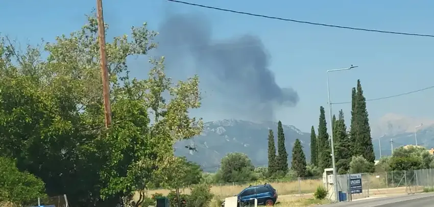  Φωτιά στην Τροιζήνα