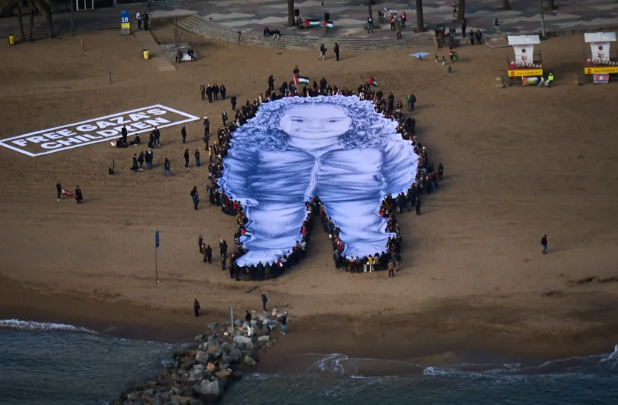 Ενότητα Ειδήσεις κάτω (οριζόντιο-3) 18 Ισραήλ: Ξεκινά έρευνα για τη δολοφονία της 6χρονης Χιντ Ρατζάμπ- Η συγκλονιστική ιστορία