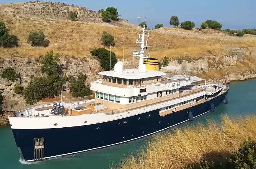  “Ωχ ωχ θα βρει”: Βίντεο με superyacht 50 εκατ. να χτυπά στα τοιχώματα του Ισθμού 