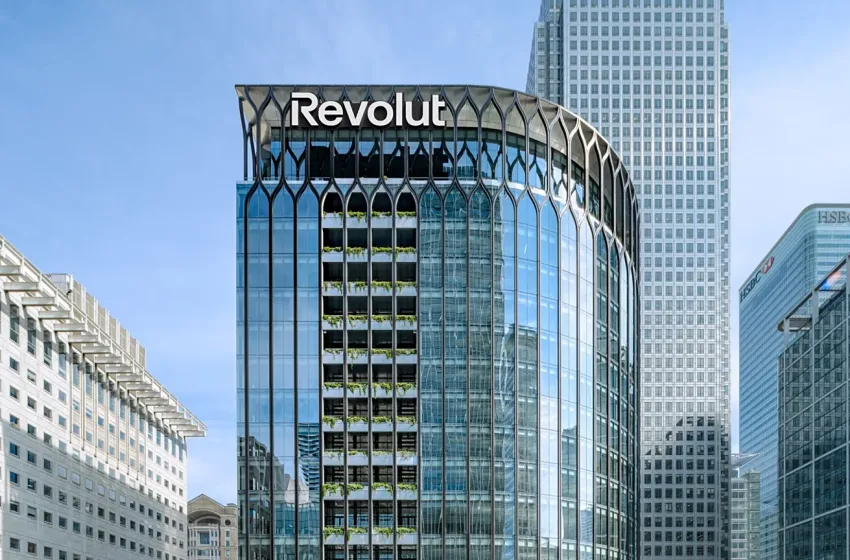  FT: Λύτρα 3 εκατ. δολαρίων ζητούν χάκερ από τη Revolut να μην διαρρεύσουν δεδομένα πελατών