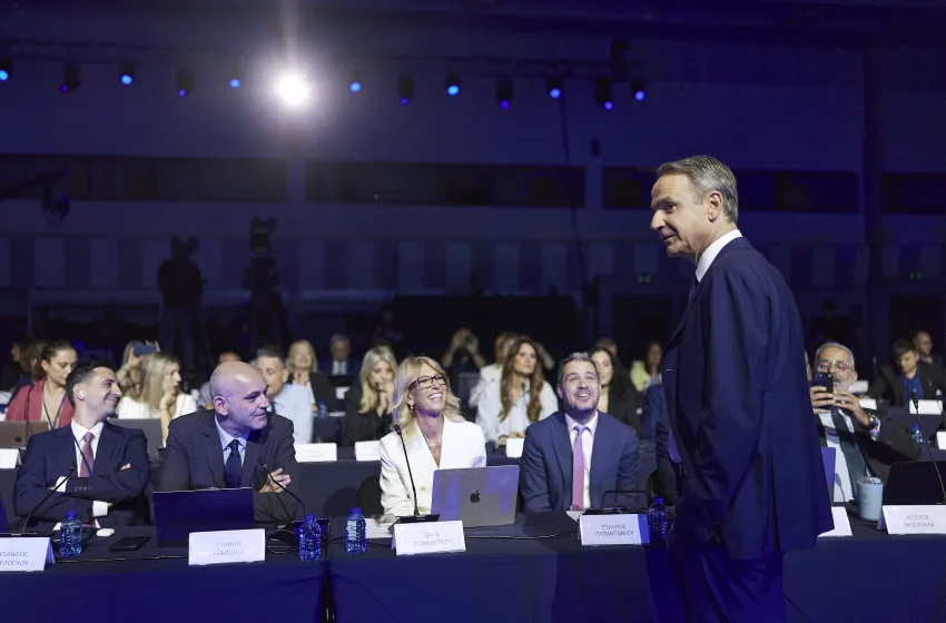  Μητσοτάκης για Τσίπρα: “Τζάμπα πήγε το rebranding, τίποτα δεν άλλαξε”
