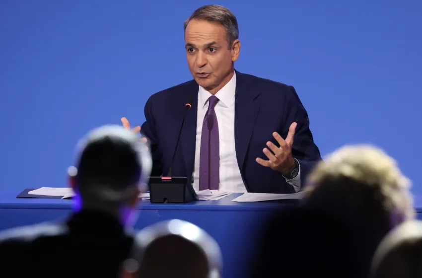  Μητσοτάκης: “Σενάριο κυβέρνησης των ηττημένων” η συνεργασία ΕΛΑΣ – ΠΑΣΟΚ