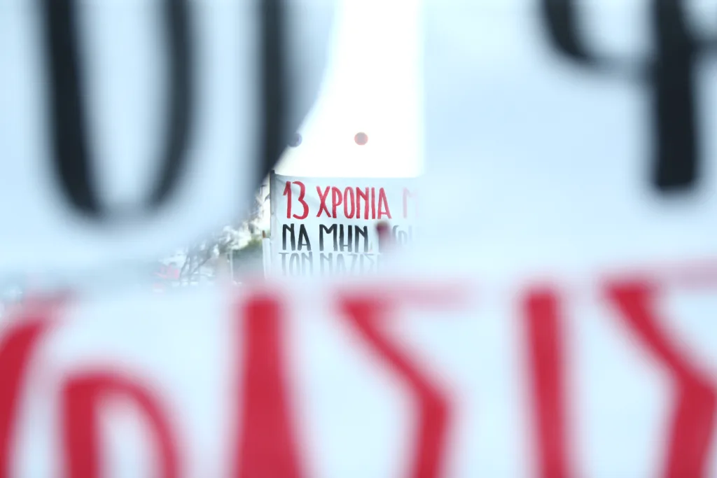 Θεσσαλονίκη: Μαζική συμμετοχή στην αντιφασιστική πορεία μνήμης για τη δολοφονία Φύσσα (vid) 12 7091014