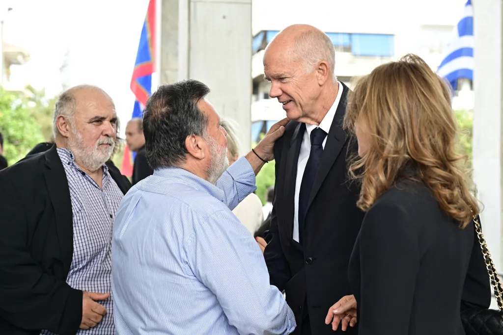 Μαργαρίτα Παπανδρέου: Πλήθος κόσμου στο τελευταίο αντίο- Οι συγκινητικοί επικήδειοι, "αγάπησε βαθιά την Ελλάδα" 55 7092707