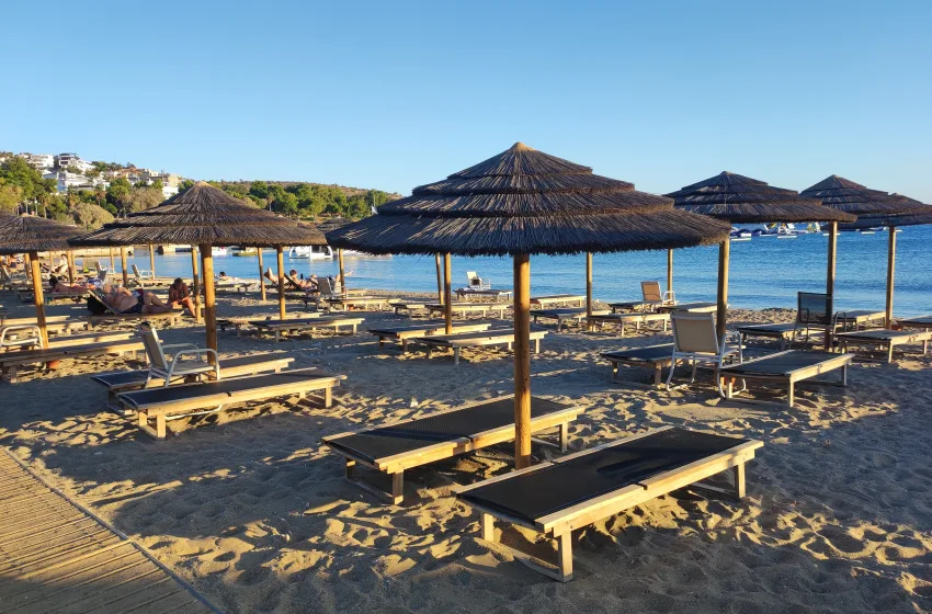  Βουλιαγμένη: Συνελήφθη ο 76χρονος για τον θάνατο του 82χρονου μετά από καβγά-“Δεν θυμάμαι τίποτα”
