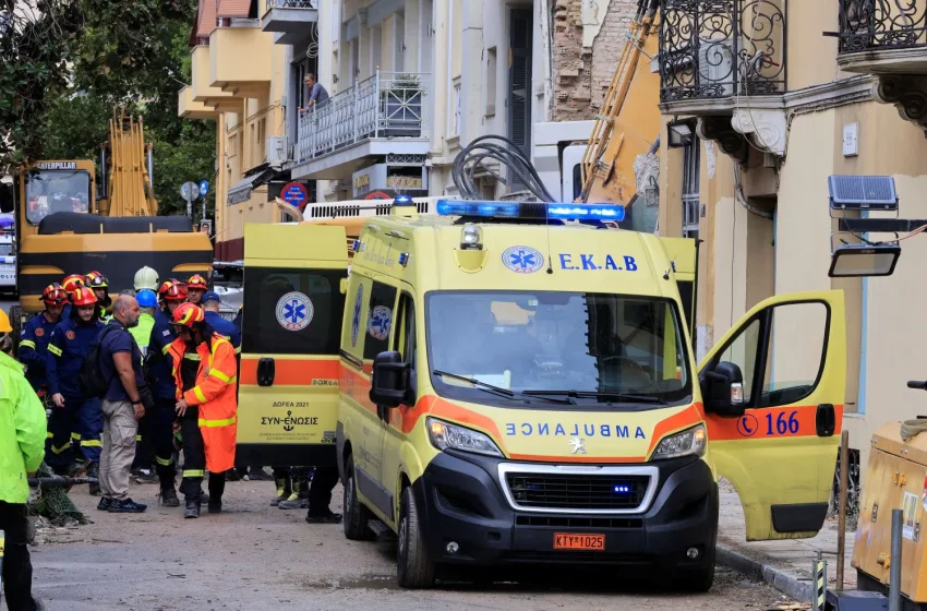  Έκρηξη στην Πλάκα: Βρέθηκε δεύτερος άνθρωπος νεκρός- Μάχη με το χρόνο για τέσσερις αγνοούμενους