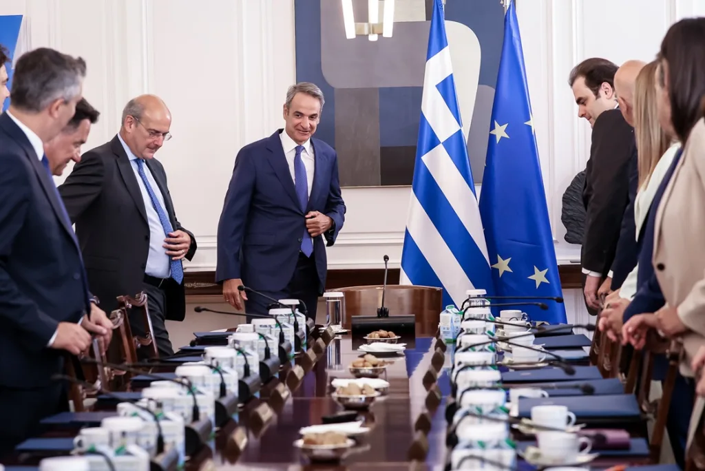MITSOTAKIS 26