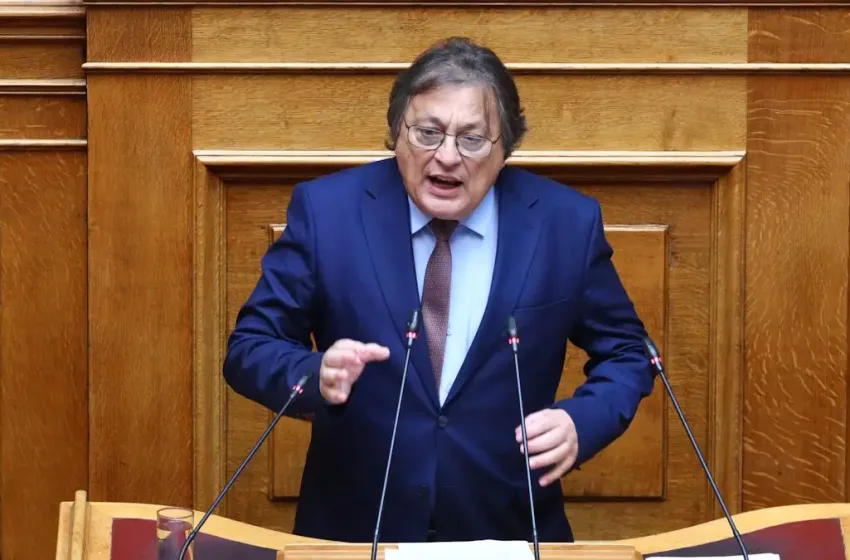  Αυλωνίτης: “Ναι” σε συνεργασία του ΠΑΣΟΚ με την ΕΛ.Α.Σ., ΣΥΡΙΖΑ και Κωνσταντοπούλου- Προχώρησε σε αναδίπλωση