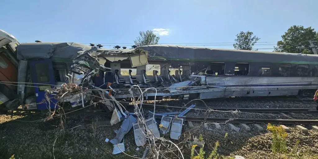 distixima treno polonia.jpeg