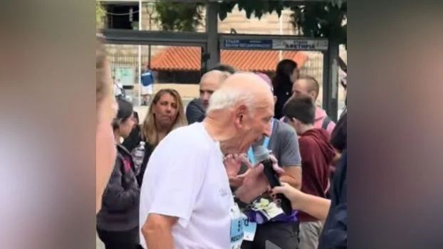  Μεταμόρφωση: Συγκίνηση με 88χρονο δρομέα  – “Σκεφτόμουν τη γυναίκα μου που έχει φύγει από τη ζωή”