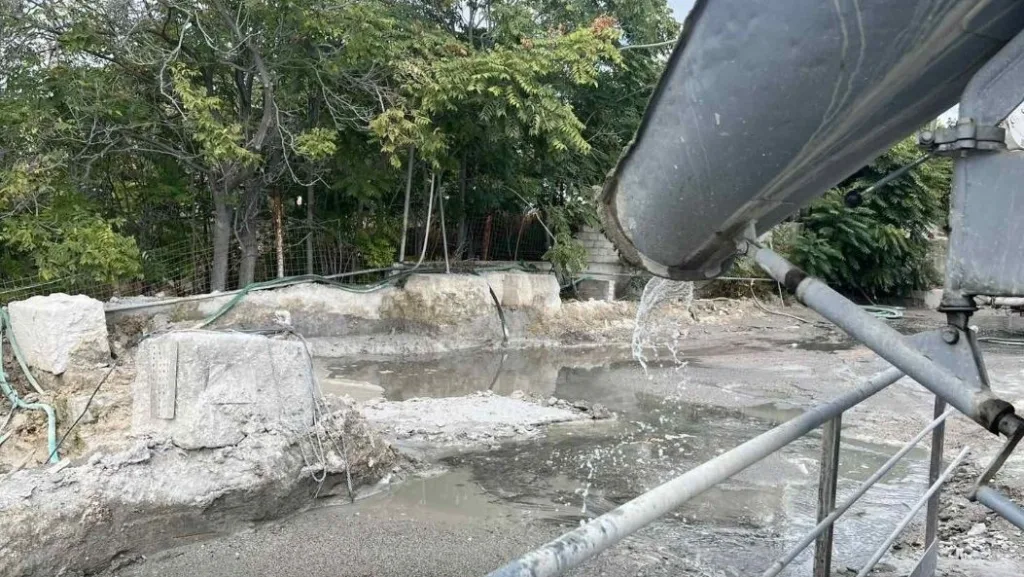 khfisos apovlita