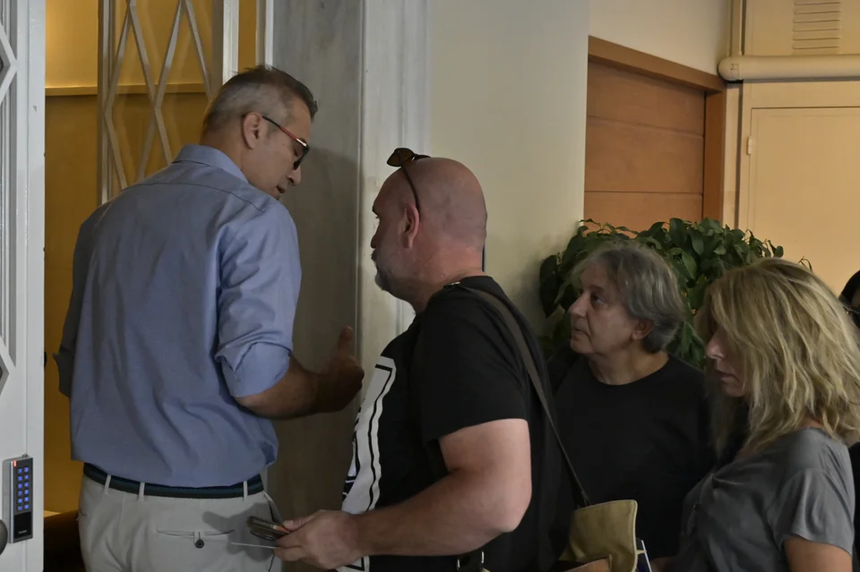 Μαζωνάκης: Αυτοψία στο ιατρείο που υπέστη ανακοπή-"Εγώ πρότεινα την πλασμαφαίρεση" είπε η γιατρός 5 kliniki kolonaki 3.jpg