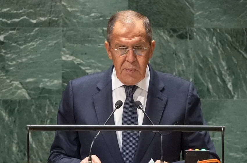  Λαβρόφ: Καμία παύση επιχειρήσεων στην Ουκρανία, ακόμα και εν μέσω διαπραγματεύσεων