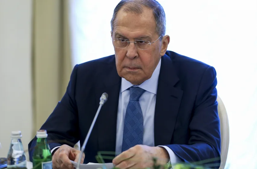  Λαβρόφ: Αν η Ευρώπη επιτεθεί στη Ρωσία, ο πόλεμος θα είναι πολύ σύντομος