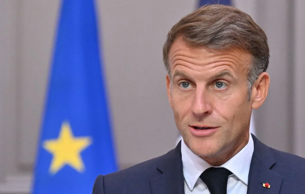 macron2