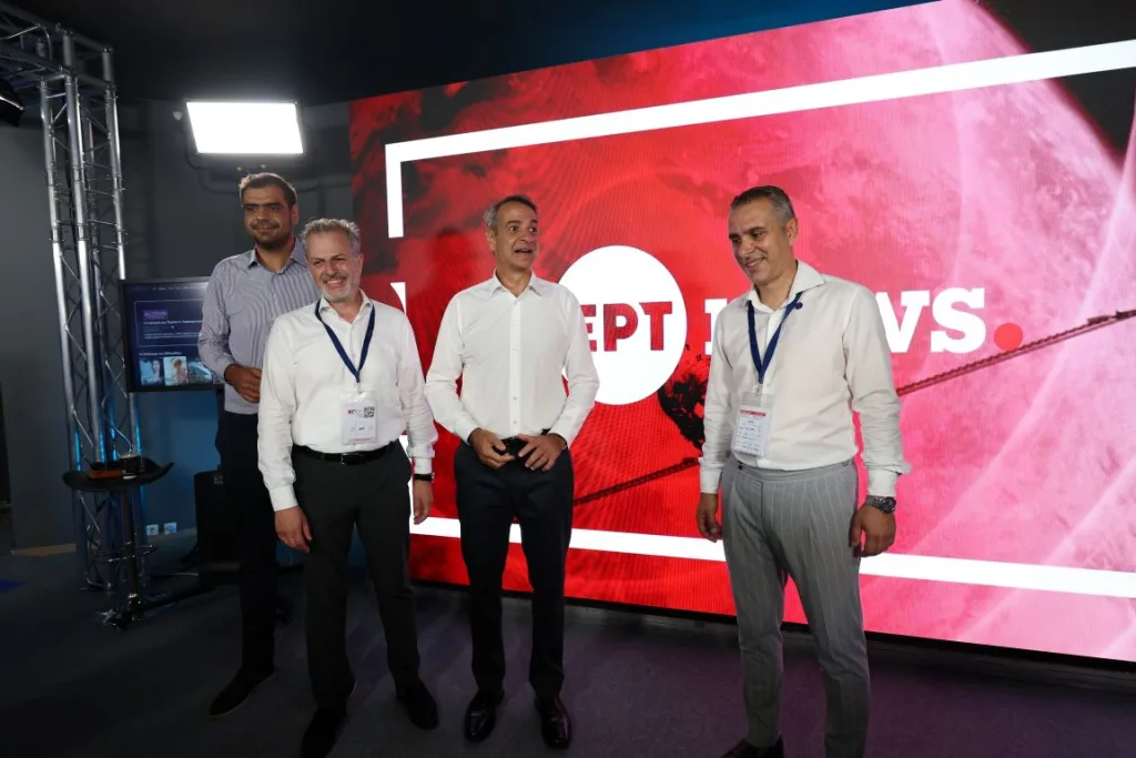 Θεσσαλονίκη: Έφτασε στη ΔΕΘ ο Μητσοτάκης - Η επίσκεψη στα περίπτερα 4 mitsotakis 5