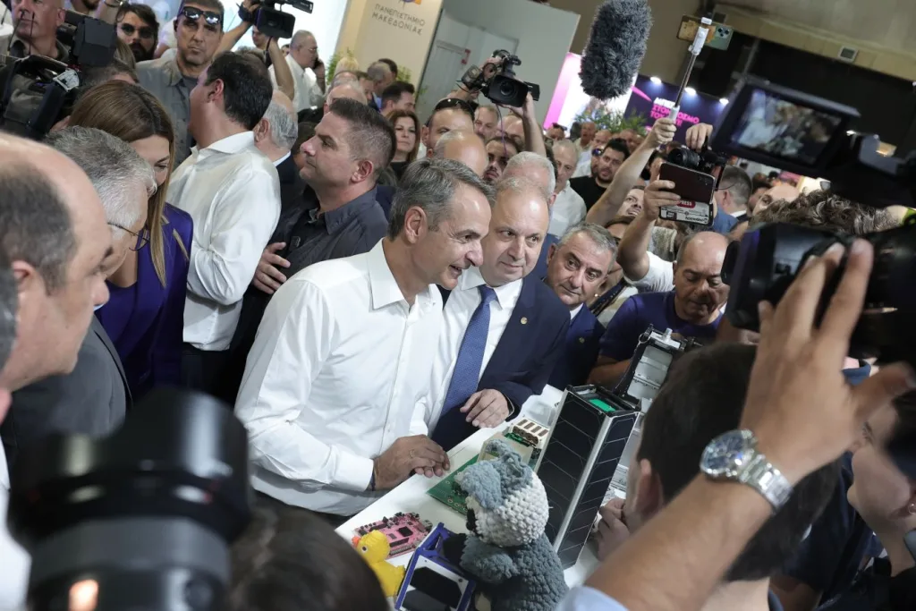 mitsotakis deth