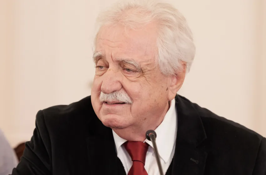 Ο Μπένος αποχώρησε από την Επιτροπή Ανασυγκρότησης του Έβρου με αιχμές στην κυβέρνηση