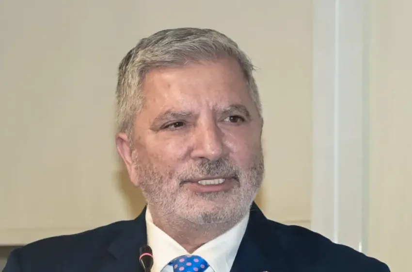  Πατούλης: Πήγαμε για έλεγχο στο ιατρείο της Καρνεάδου χωρίς ραντεβού και δεν μας άνοιξαν