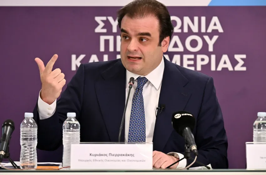  Πιερρακάκης: Τα μέτρα δίνουν ανάσα στην κοινωνία- Ο επενδυτικός “κουμπαράς” είναι μεταρρύθμιση