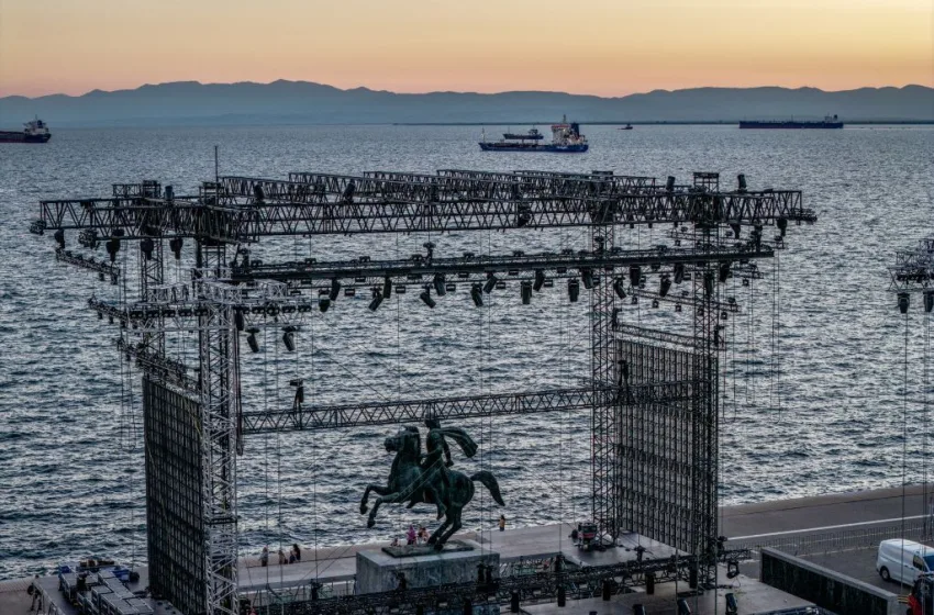  Αντώνης Ρέμος: Αντιδράσεις για το σημείο τοποθέτησης της σκηνής για τη συναυλία στην Θεσσαλονίκη