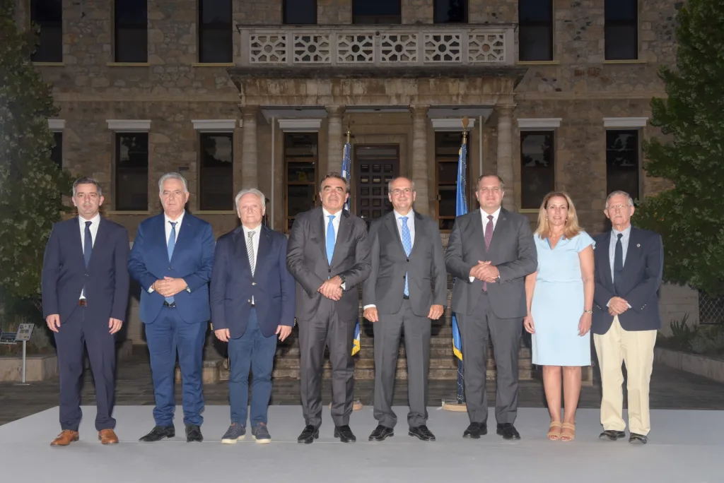 sxoinas xatzidakis