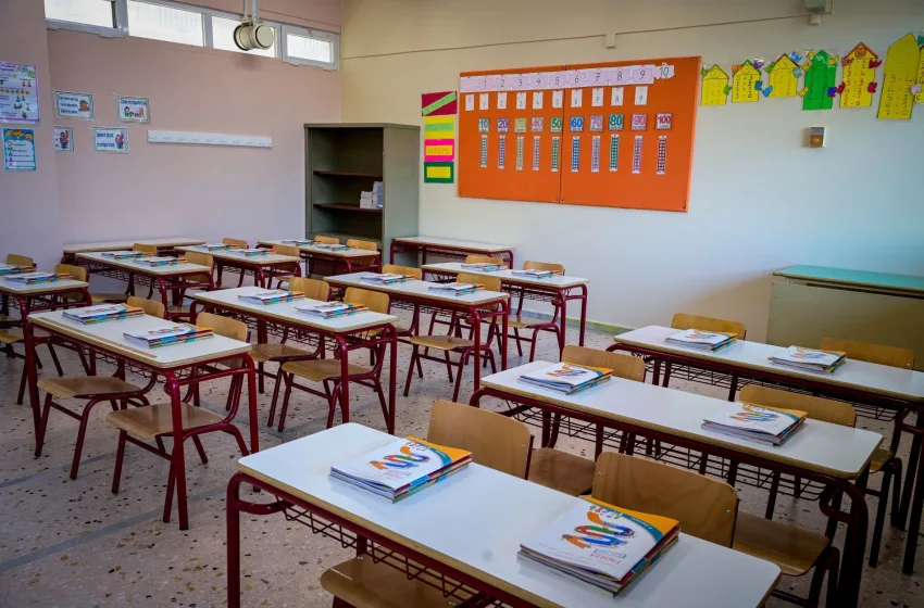  Ζαχαράκη για νεκρή 16χρονη στην Κοζάνη: Έγινε ΚΑΡΠΑ και χρησιμοποιήθηκε απινιδωτής