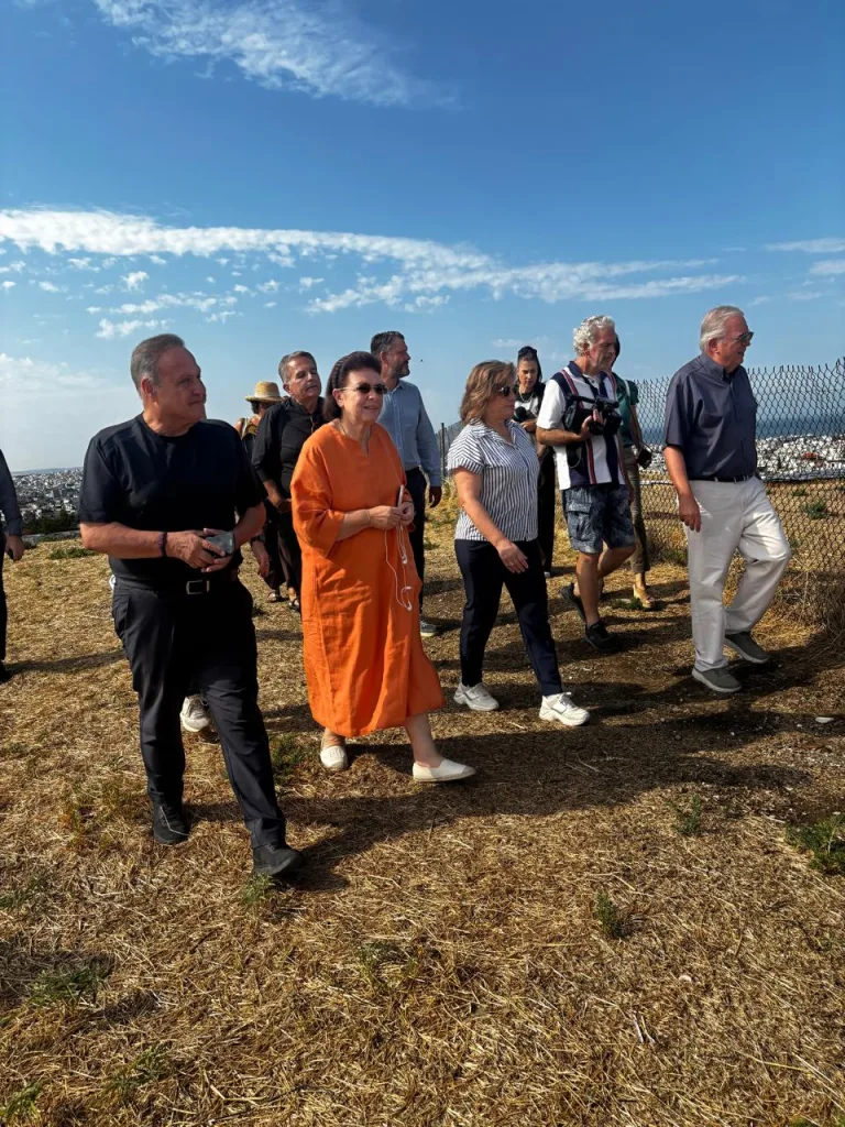 Μενδώνη: Αυτοψία στον λόφο της Τούμπας – Σε εξέλιξη η ανασκαφή από το Αριστοτέλειο Πανεπιστήμιο Θεσσαλονίκης 4 toumpa mendoni
