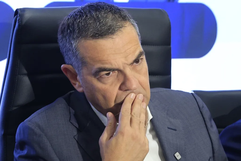 tsipras 8