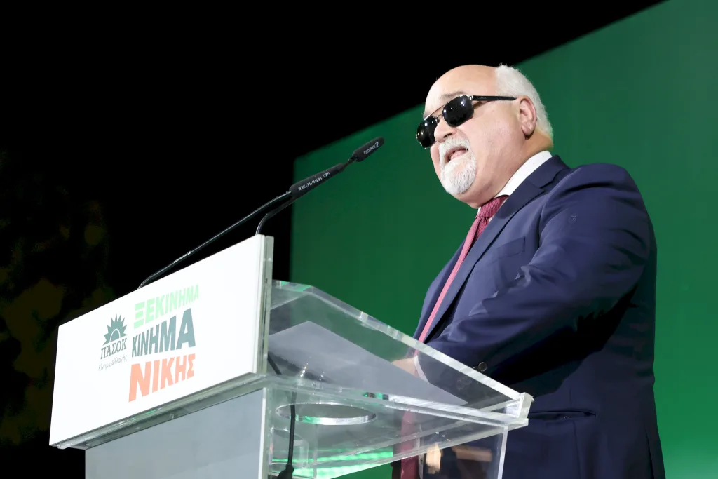 Νίκος Ανδρουλάκης στο Ηράκλειο: "Επαναφορά του 13ου μισθού στο Δημόσιο - Μειώνονται τα φορολογικά βάρη για τον ιδιωτικό τομέα" 4 vardakastanis