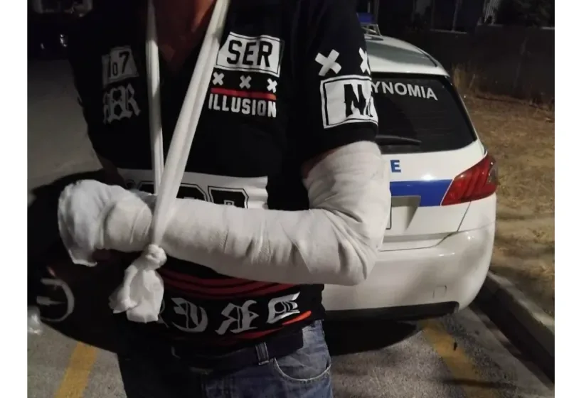  Βόλος: Επιτέθηκαν με σκουπόξυλο σε οδηγό ταξί και του έσπασαν το χέρι