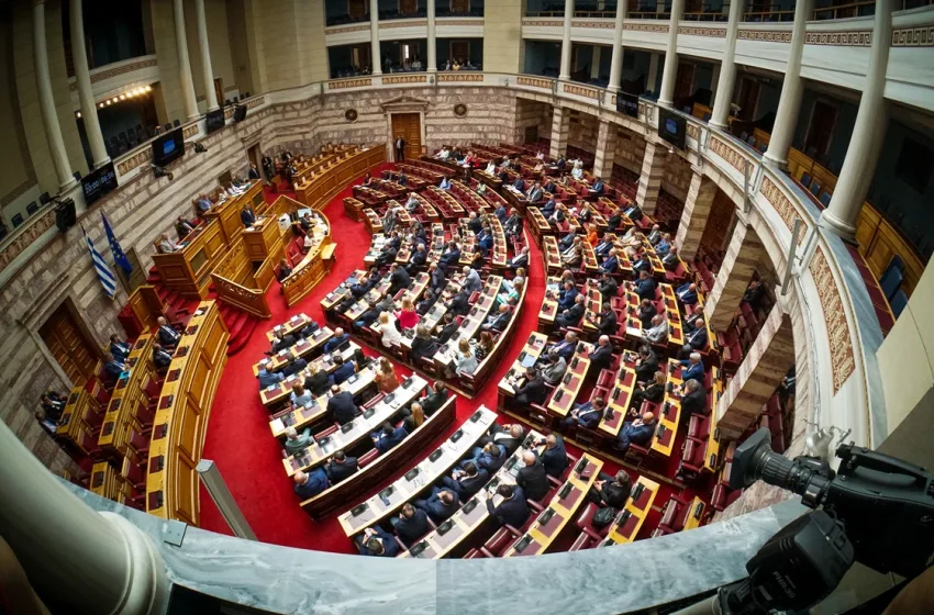  “Ελπίδα ή περιπέτεια;”: Τι απάντησαν τα κόμματα στο προεκλογικό δίλημμα Μητσοτάκη